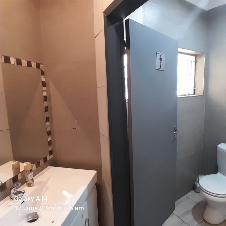 Commercial Property for Sale in Bodorp North West
